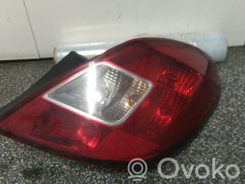 Opel Corsa D Takavalon polttimo 