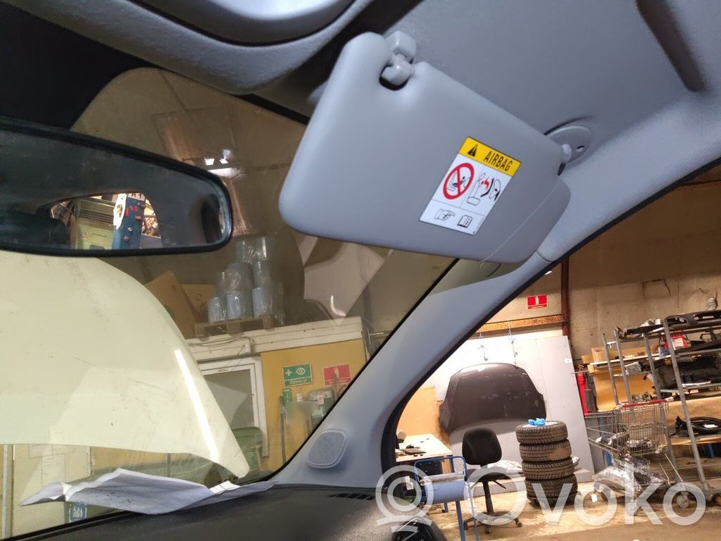 Opel Karl Häikäisysuoja 