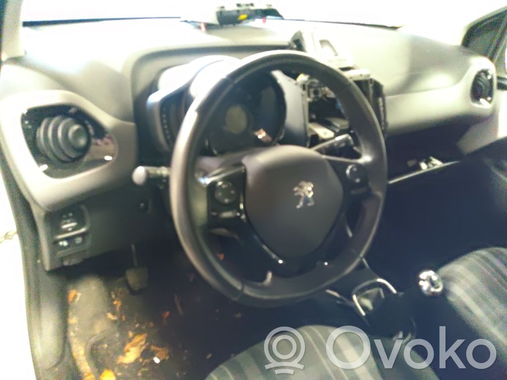 Peugeot 108 Steering wheel airbag 