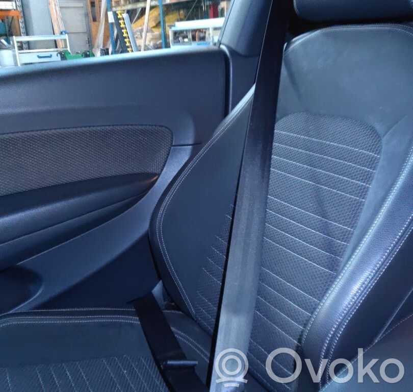 Volkswagen Scirocco Hebilla del cinturón delantero 