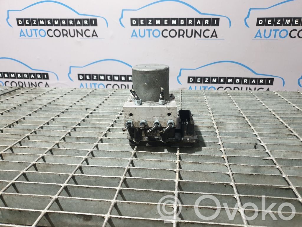 BMW X1 E84 ABS Blokas 
