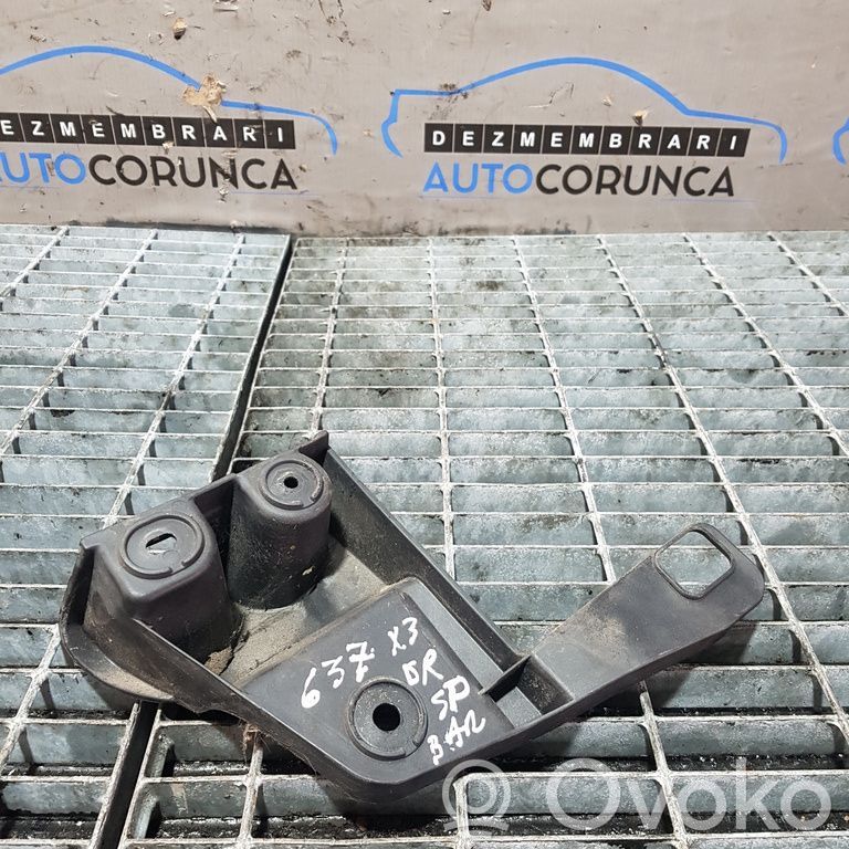 Soporte de montaje del parachoques trasero