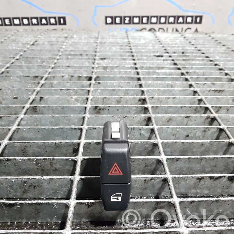 Multifunctional control switch/knob