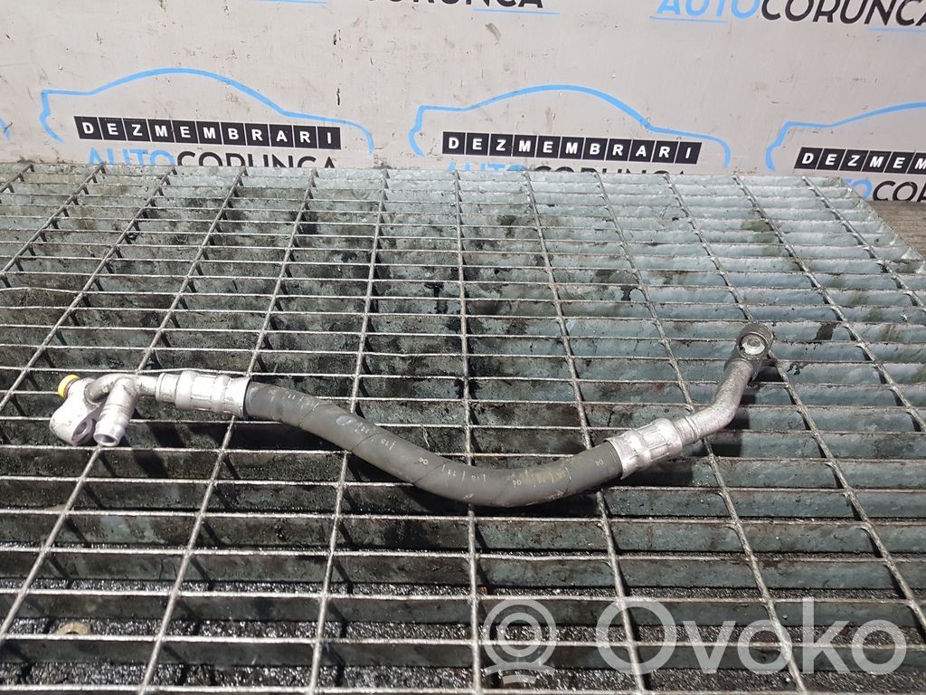 BMW X3 E83 Ilmastointilaitteen putki (A/C) 