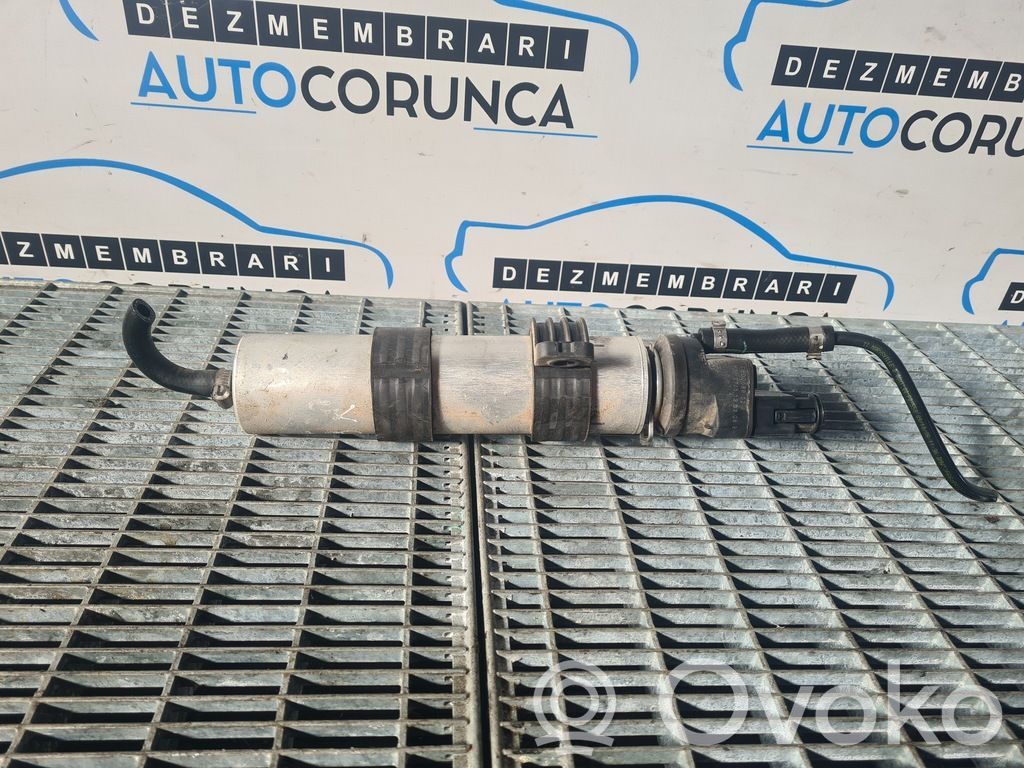 BMW X5 E70 Bomba interna de combustible 