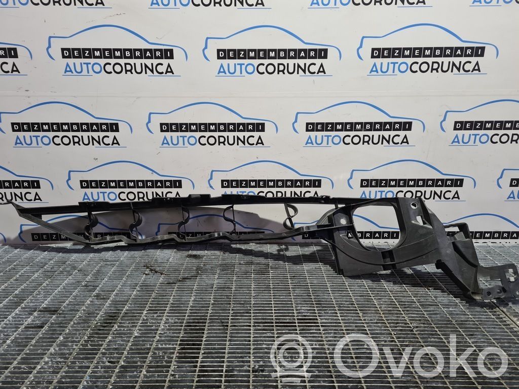 BMW X5 E70 Front bumper mounting bracket 