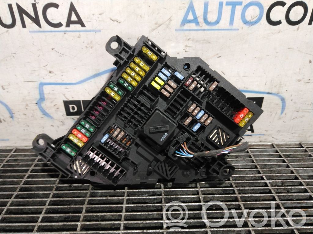BMW X3 F25 Sicherungskasten komplett 