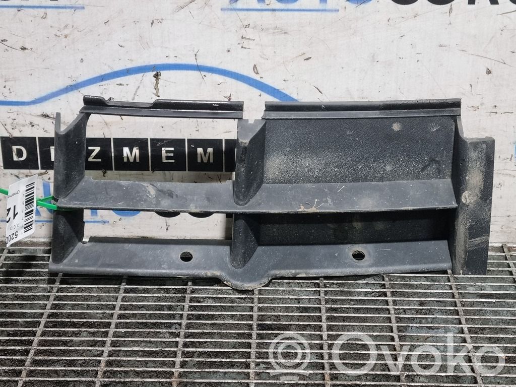 Front bumper splitter molding   7005964