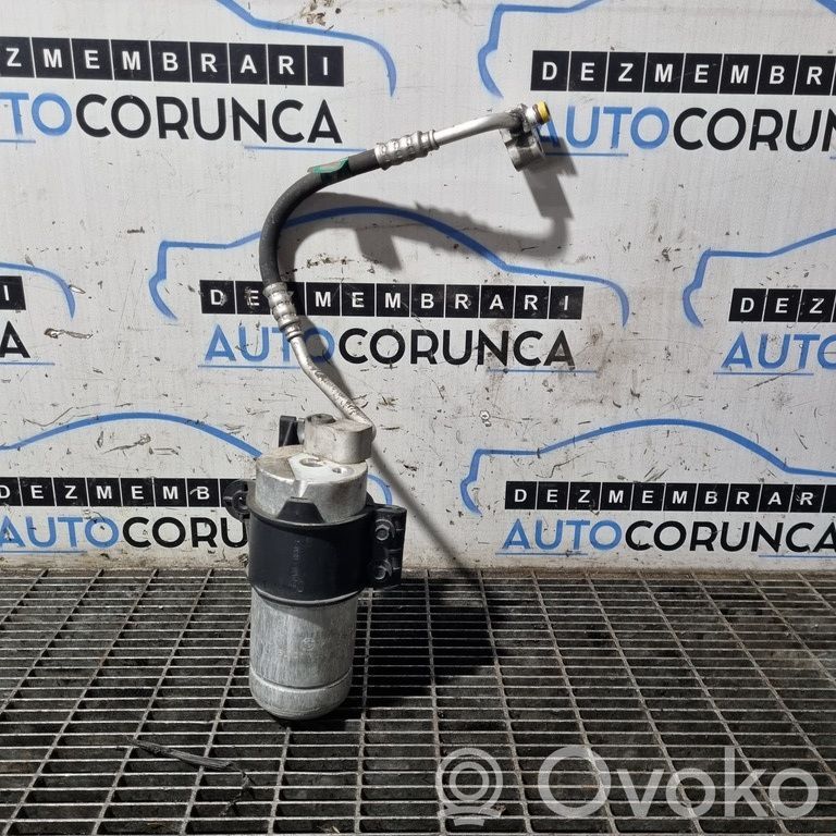 BMW X3 E83 Ilmastointilaitteen putki (A/C) 