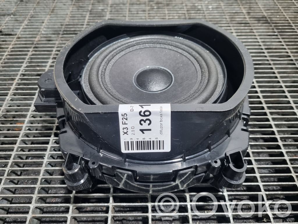 BMW X3 F25 Altavoz de la puerta delantera 