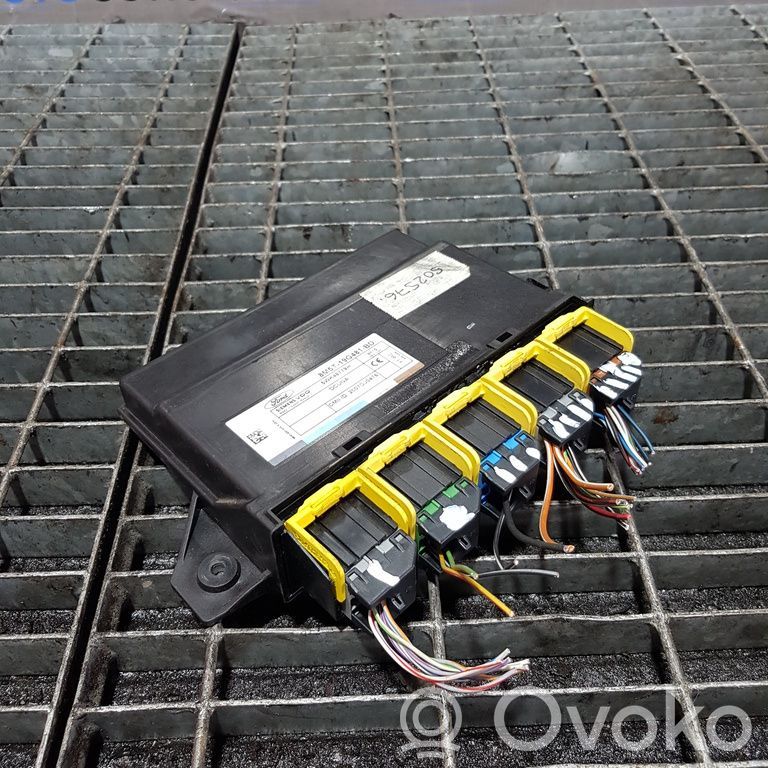Autres unités de commande / modules   8M5T19G481BD