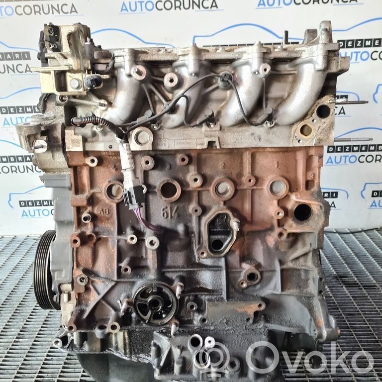 Engine   D4204T