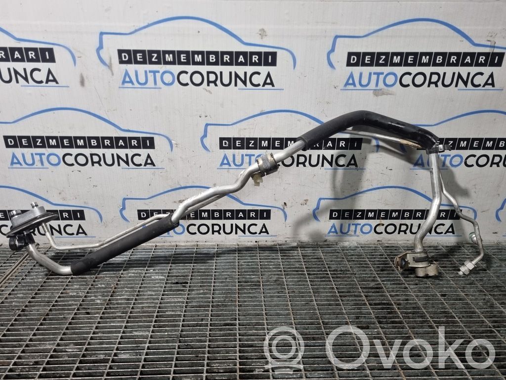 Honda CR-V Ilmastointilaitteen putki (A/C) 
