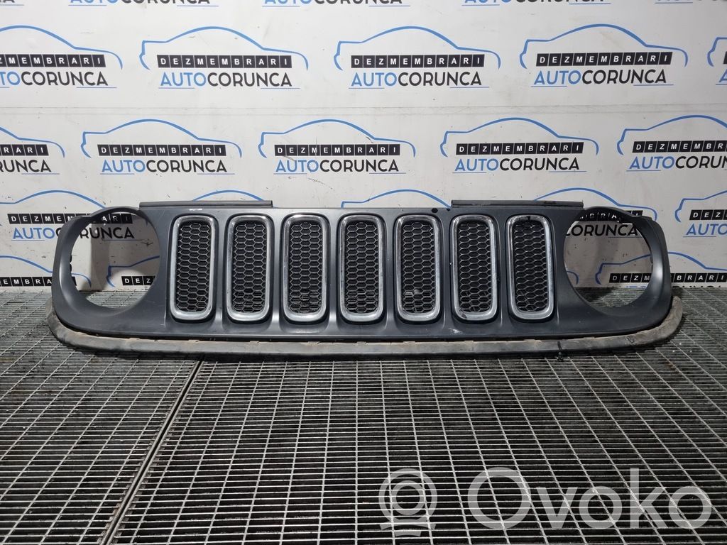 Jeep Renegade Etusäleikkö 
