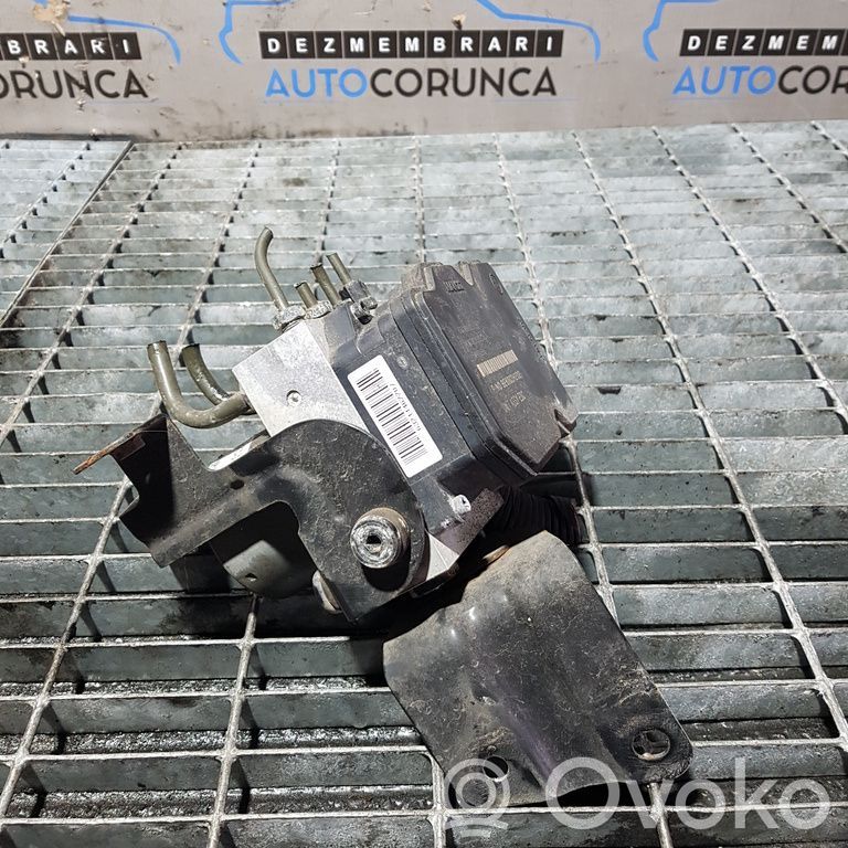 KIA Sorento ABS Pump 
