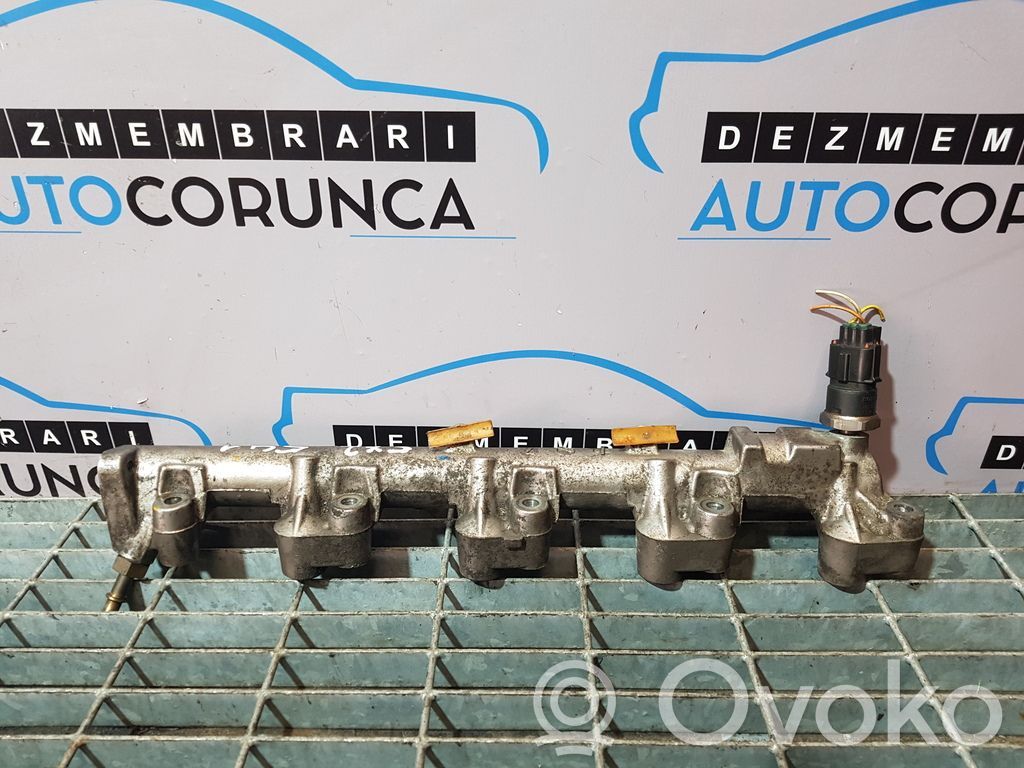 Mazda CX-7 Tubo principal de alimentación del combustible 