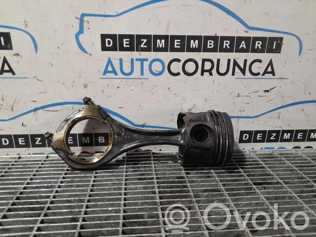Mercedes-Benz ML W164 Virzulis ar klani 