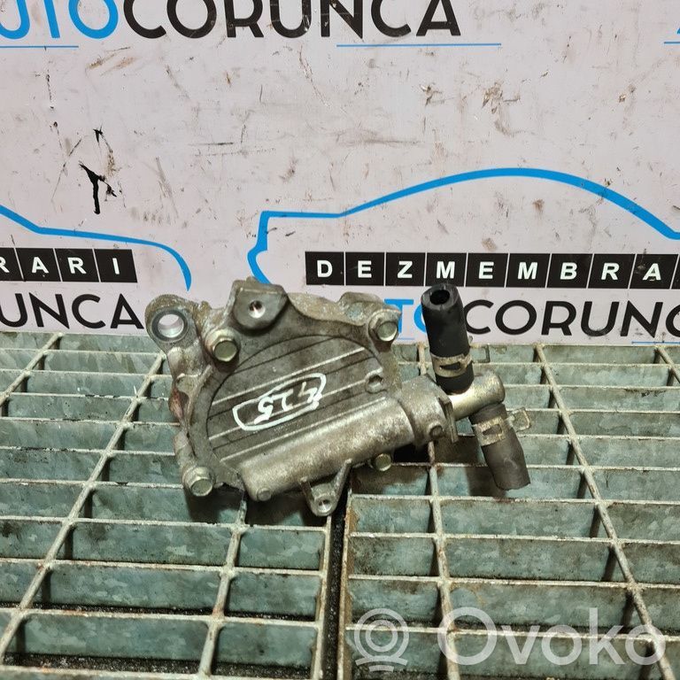 Mitsubishi Outlander Alipainepumppu 