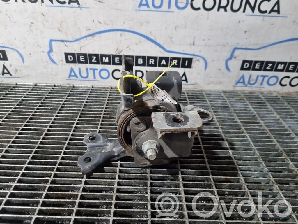 Mitsubishi ASX Engine mounting bracket 