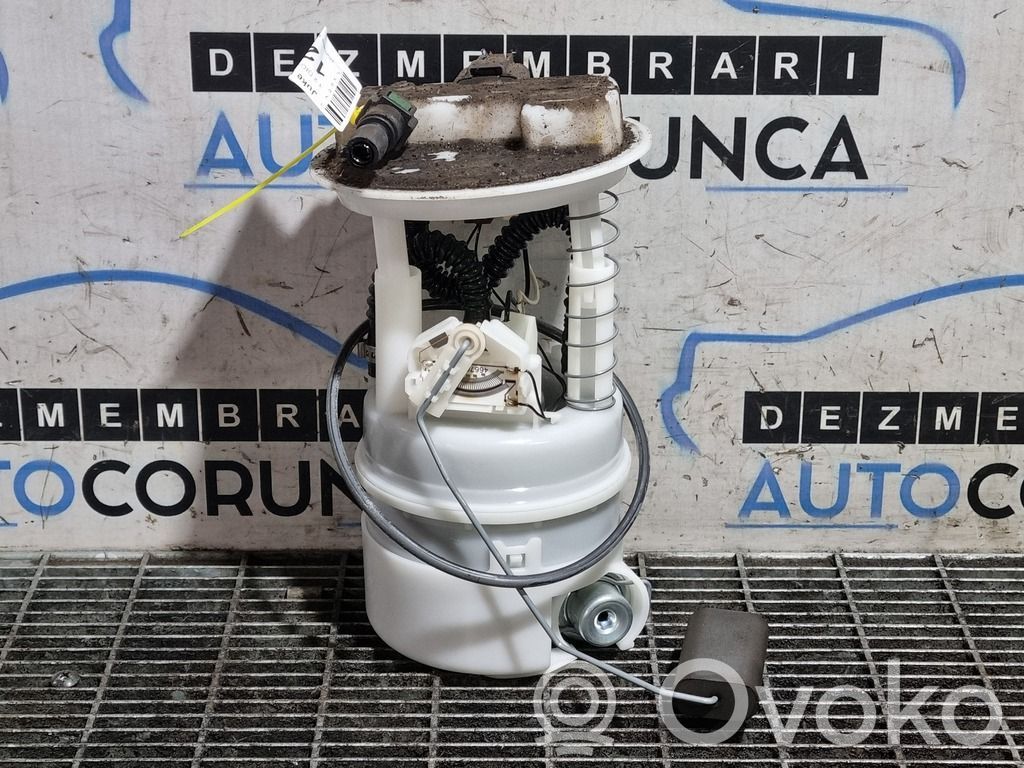 Nissan Juke I F15 Bomba interna de combustible 