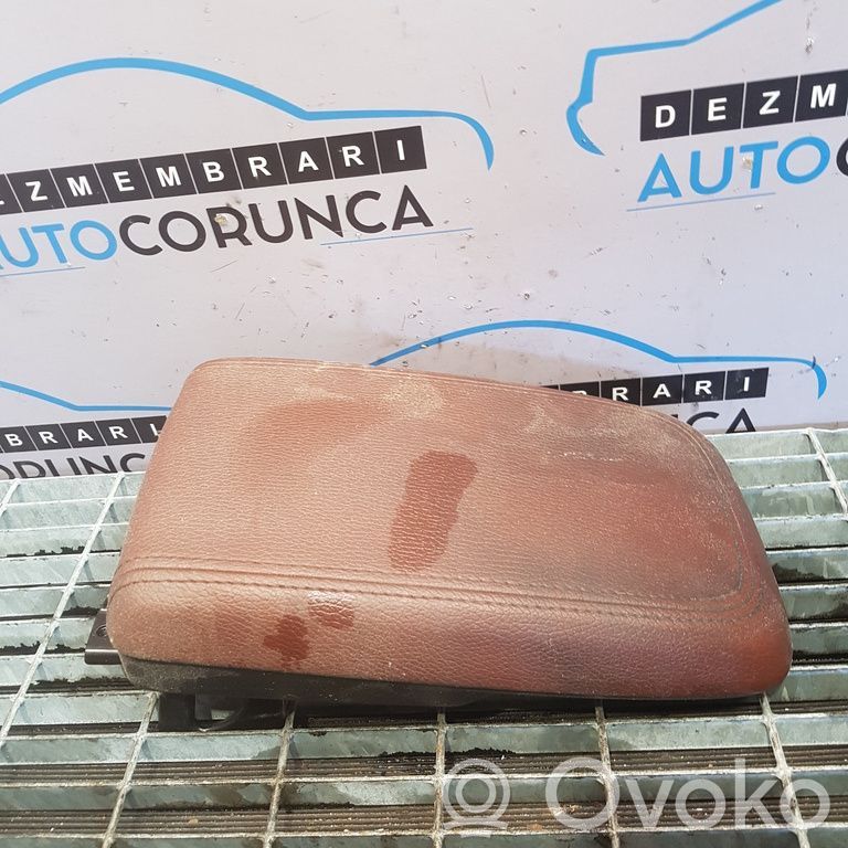 Opel Antara Armrest 