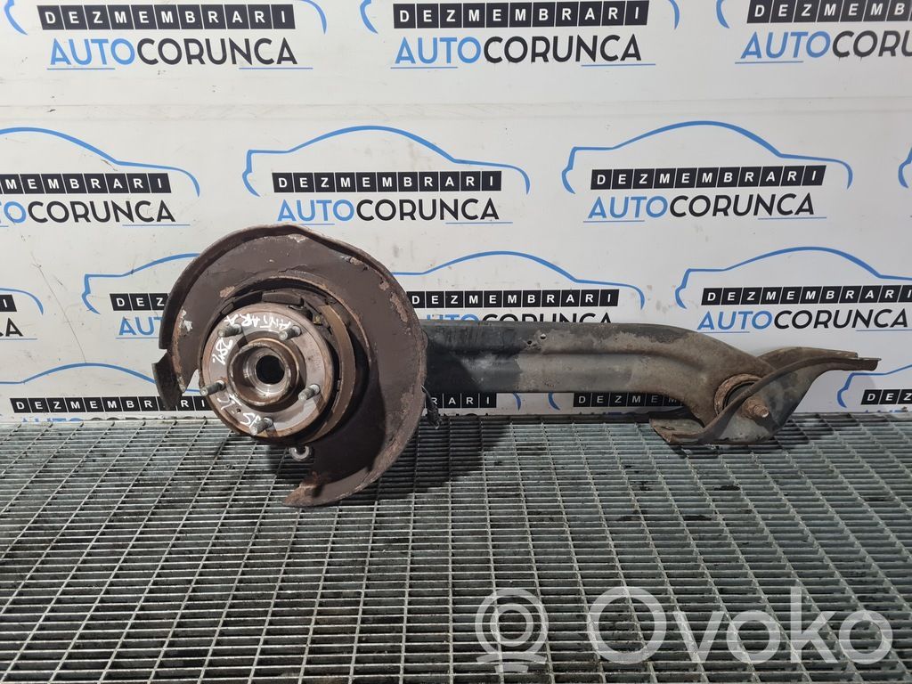 Cubo de rueda trasera   CB31000200