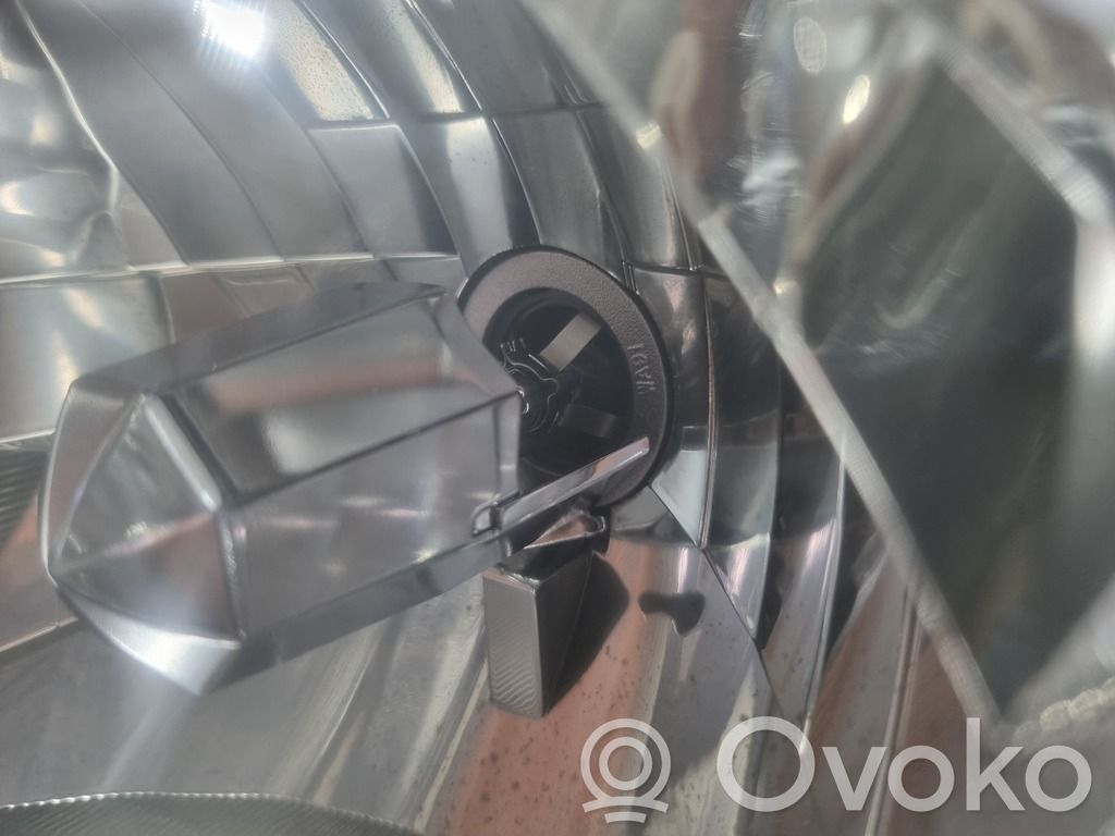 Subaru Forester SH Headlight/headlamp 
