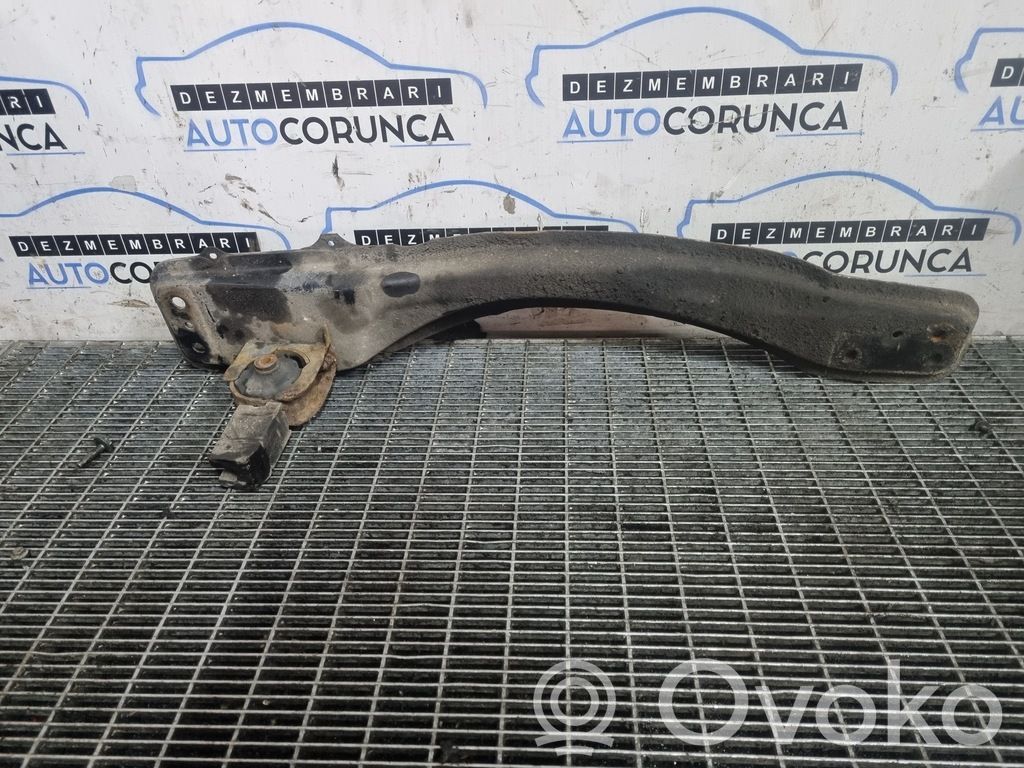 Toyota RAV 4 (XA20) Pavarų dėžės tvirtinimo kronšteinas 