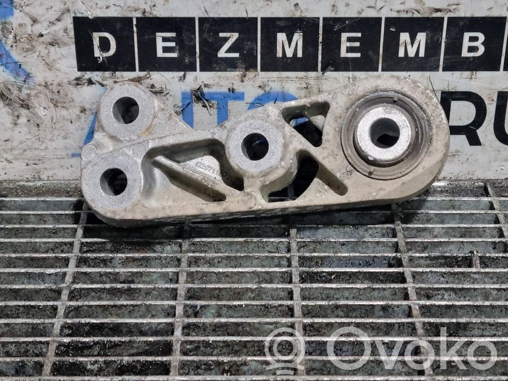 Volvo XC60 Dzinēja nostiprināšanas stiprinājums-kronšteins 