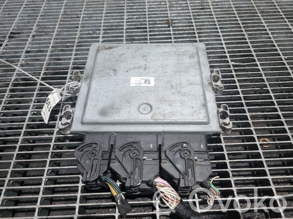 Engine control unit/module ECU   237106276R