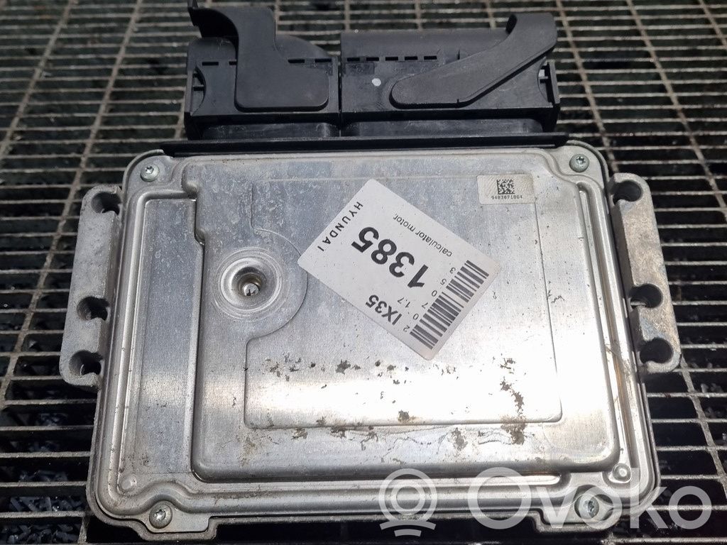 Engine control unit/module ECU   0281017696