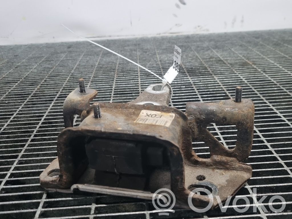 Engine mounting bracket   MOTORSTANGA