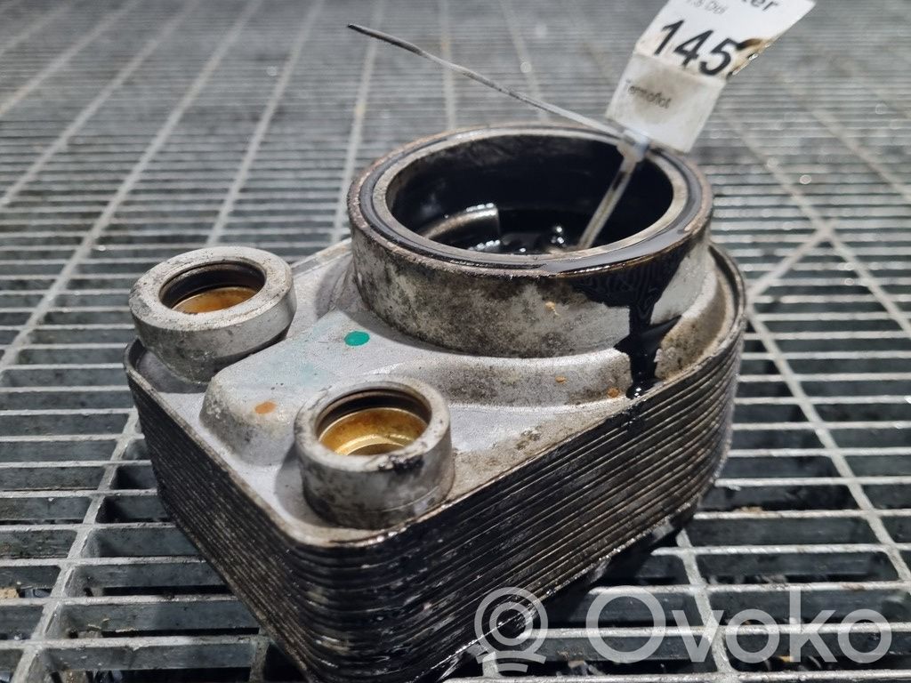 Dacia Duster Engine oil radiator 