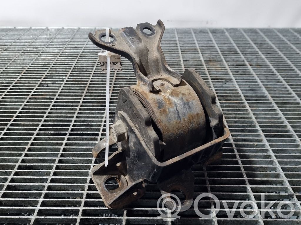 Engine mounting bracket   MOTORSTANGA