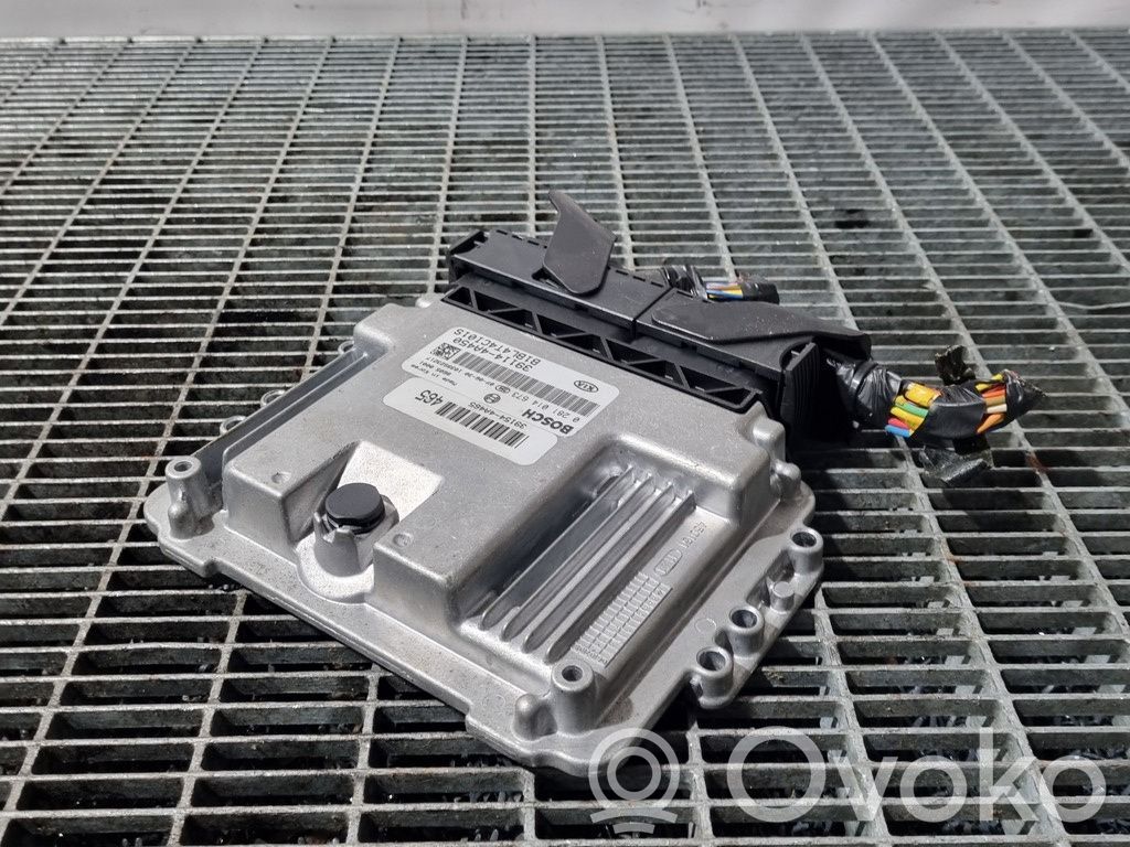 KIA Sorento Engine control unit/module ECU 