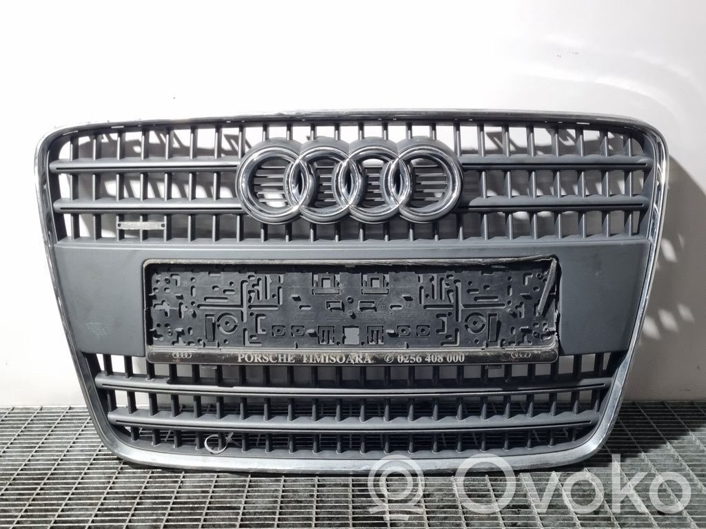 Audi Q7 4L Etusäleikkö 