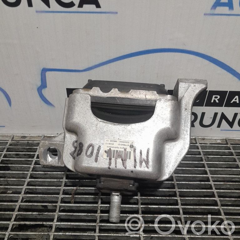 Mini Cooper Countryman R60 Engine mounting bracket 