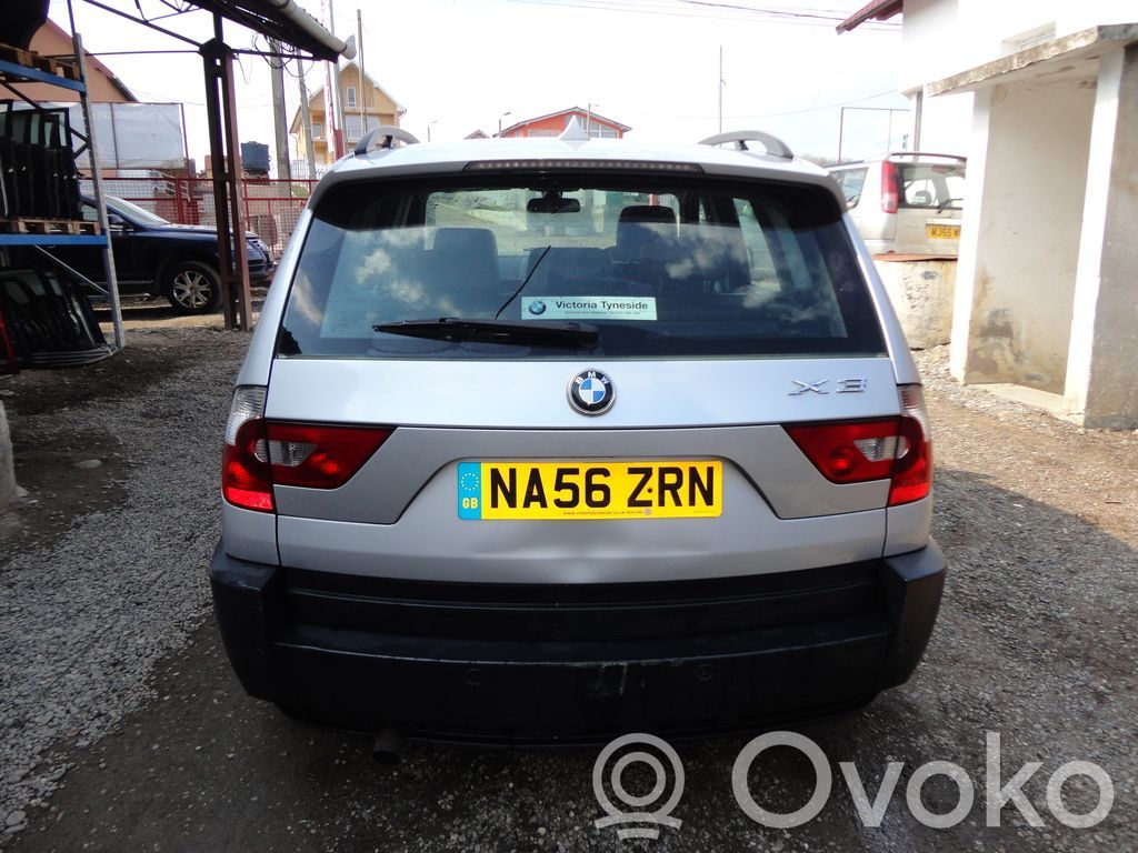 BMW X3 E83 Galinis dangtis (bagažinės) 