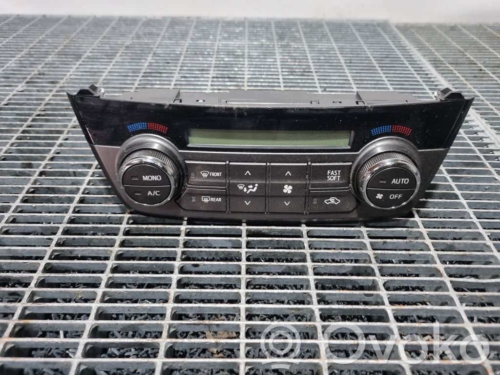 Toyota RAV 4 (XA40) Panel klimatyzacji 