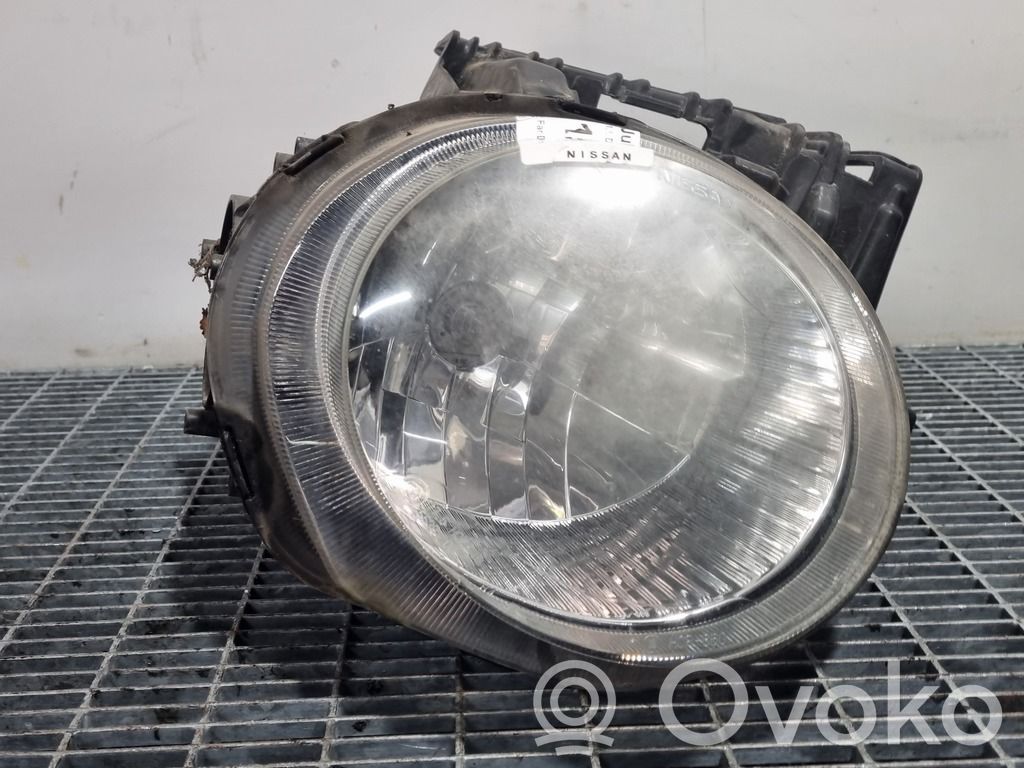 Nissan Juke I F15 Lampa przednia 
