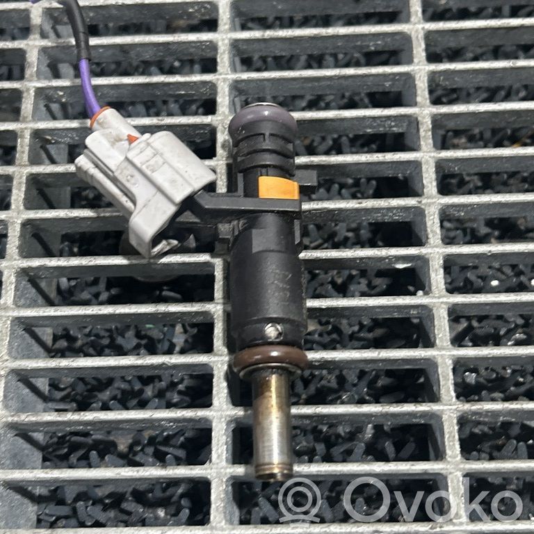 Inyector de combustible   166008992R,H8201488661