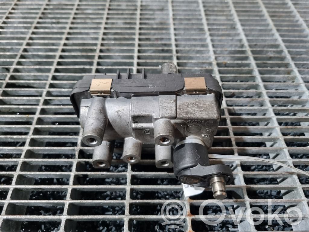 Land Rover Discovery Sport Attuatore elettrico del turbocompressore 