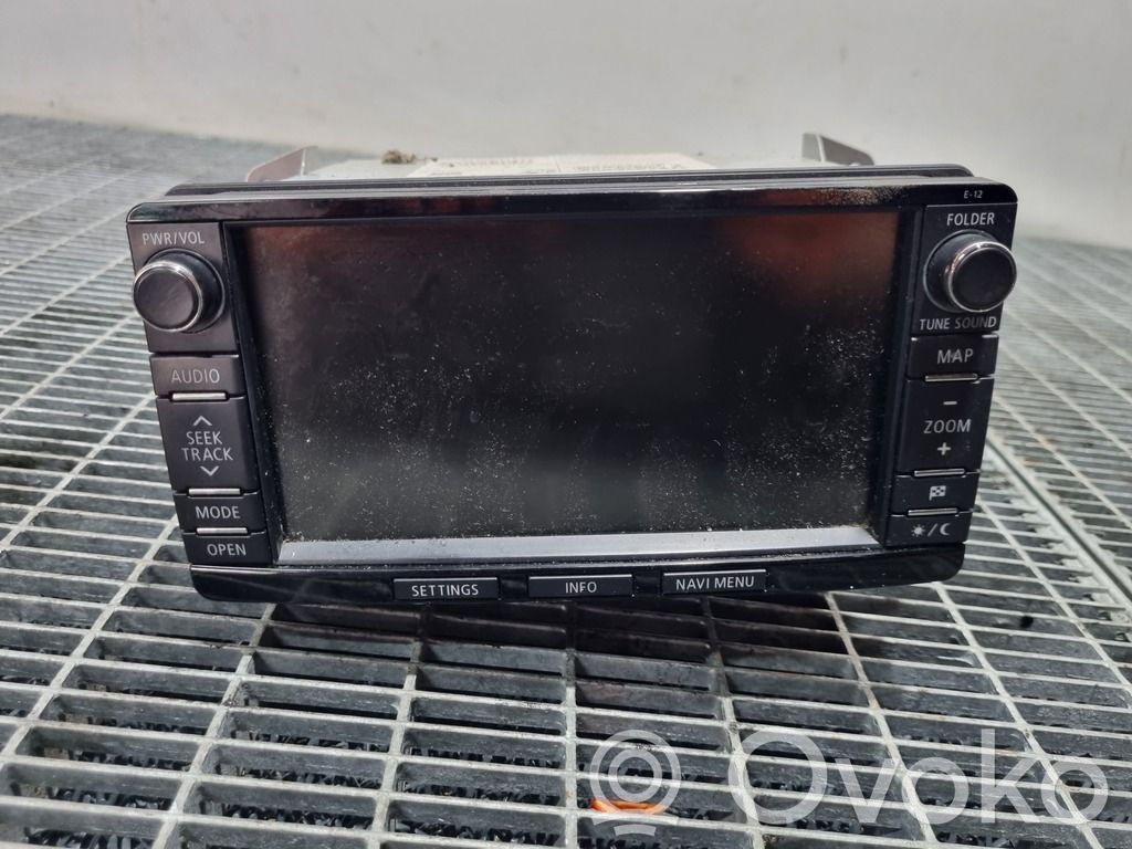 Stacja multimedialna GPS / CD / DVD   54160178