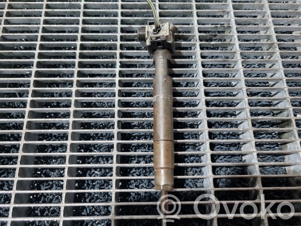 Wtryskiwacz paliwa   A6510700587,1112303575883