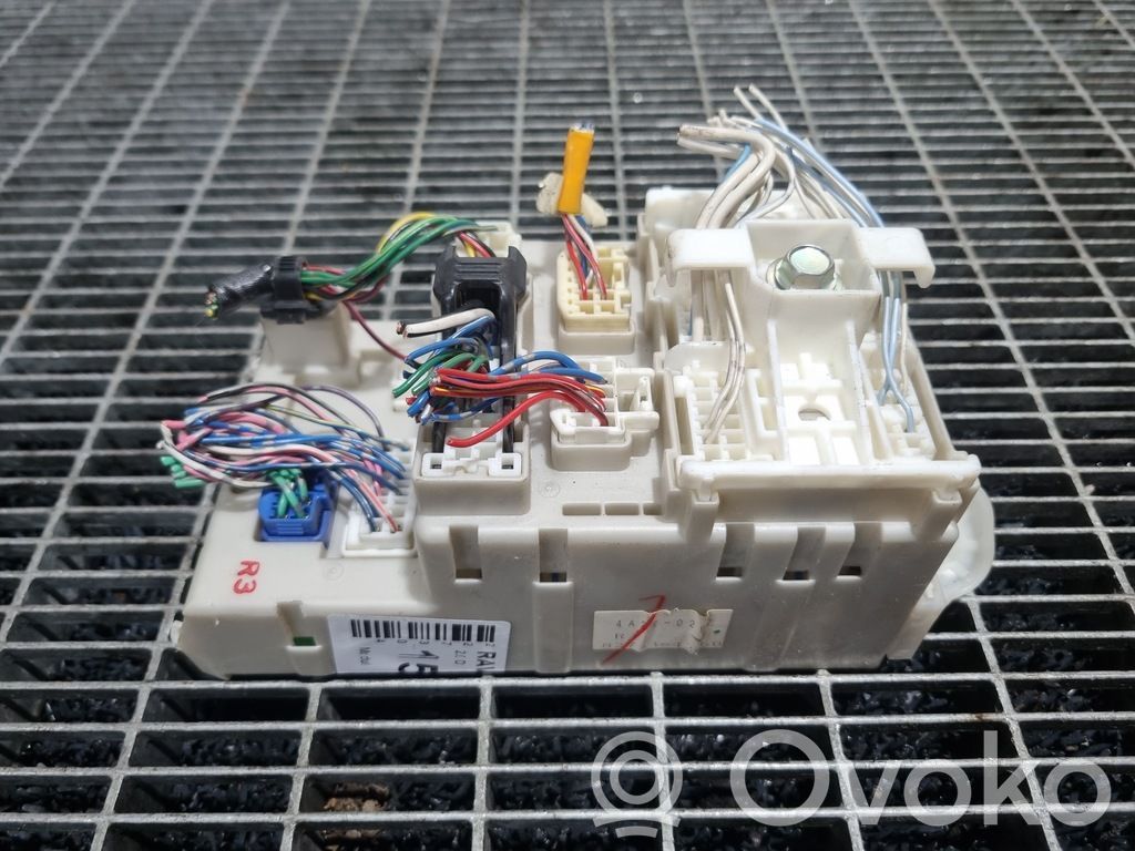Toyota RAV 4 (XA20) Autres unités de commande / modules