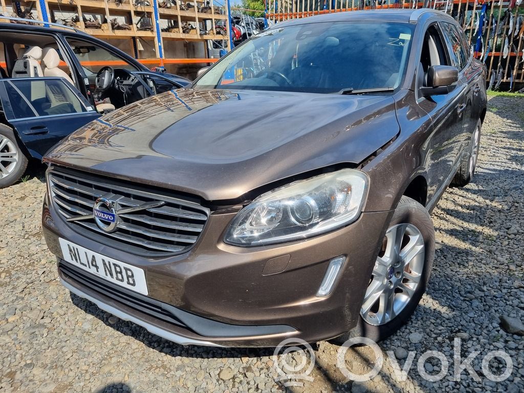 Volvo XC60 Geam ușă față patru uși 