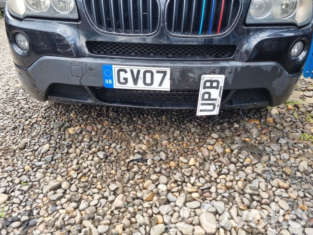 BMW X3 E83 Paraurti anteriore 
