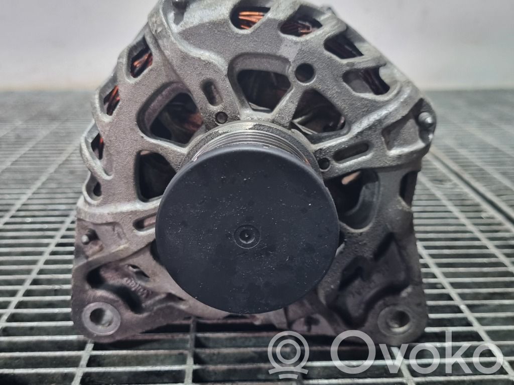 Dacia Duster II Generator/alternator 