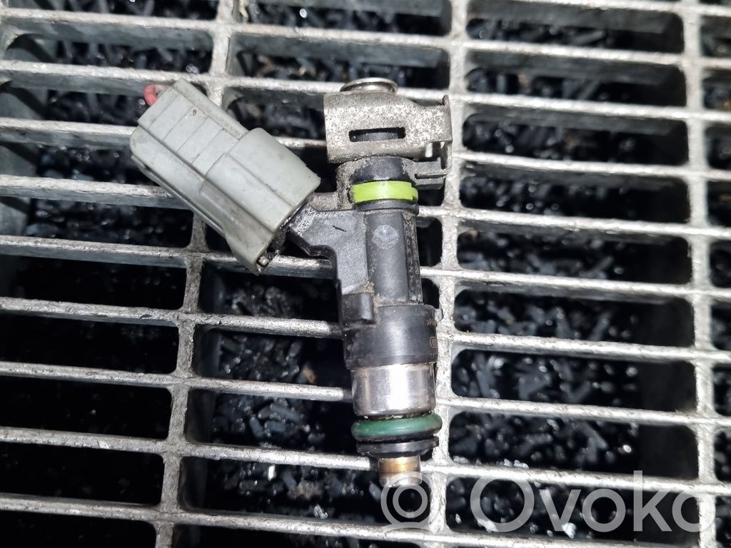Inyector de combustible   1465A331,KMN230B,EAT320