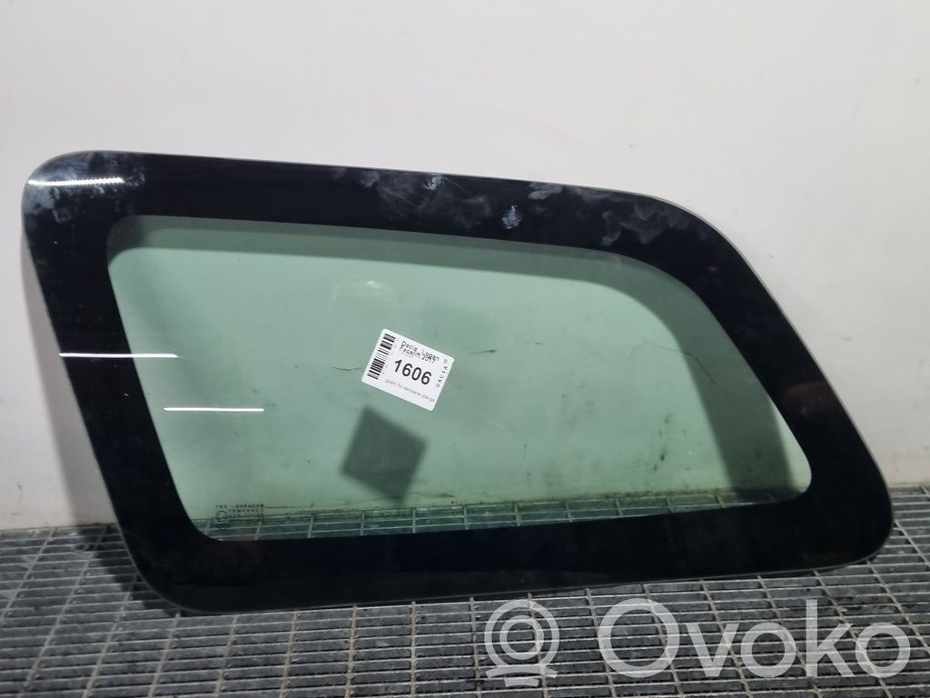 Dacia Logan II Finestrino/vetro lato centrale